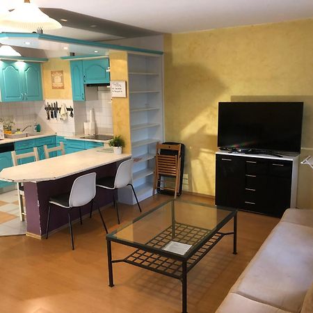 Large Apartment With Garage And Terrace Budapeszt Zewnętrze zdjęcie