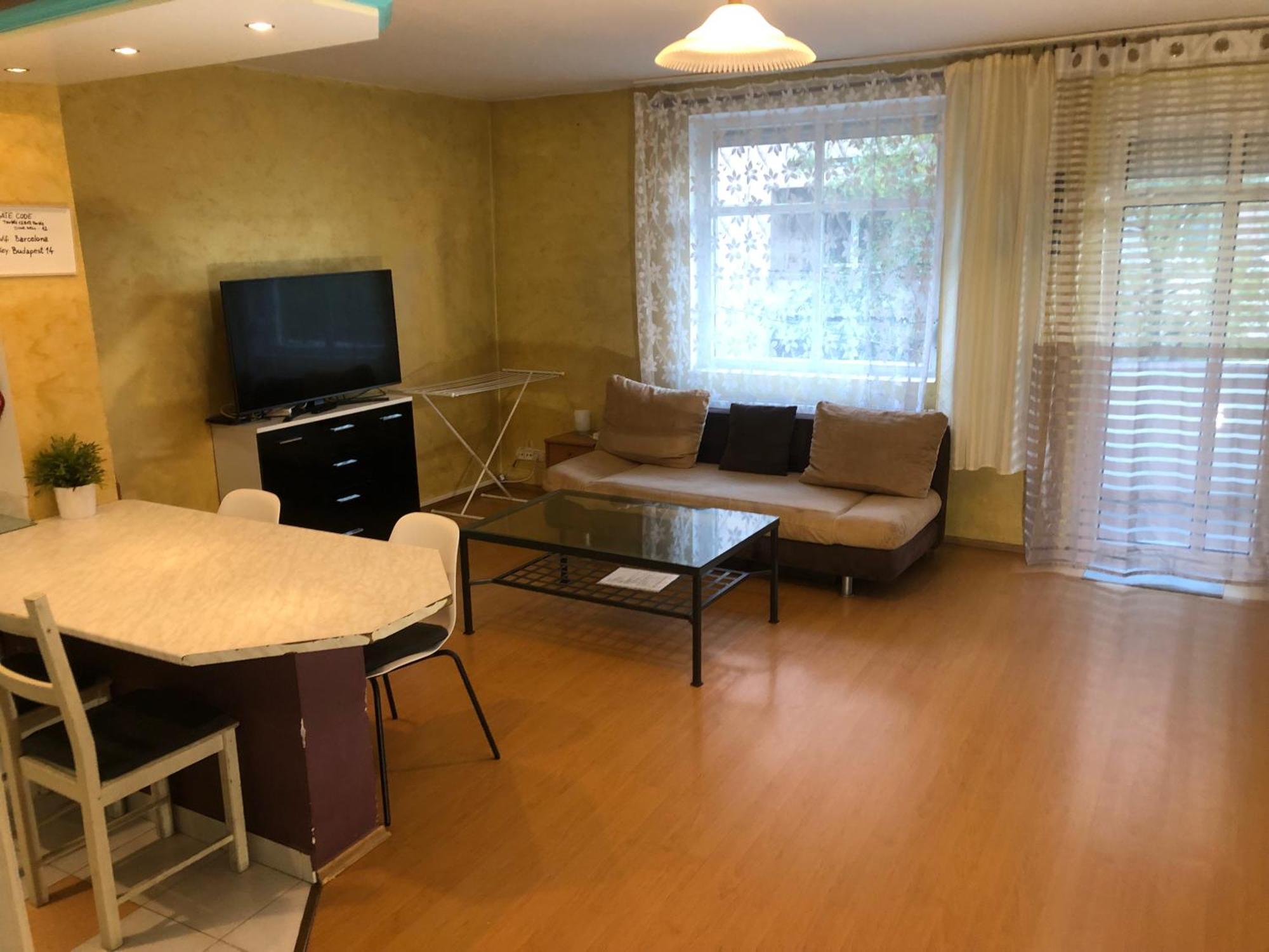 Large Apartment With Garage And Terrace Budapeszt Zewnętrze zdjęcie